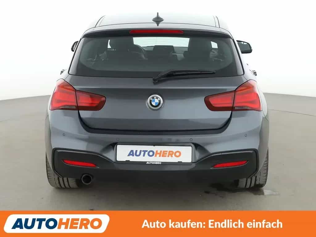 BMW 118 i Edition M Sport Shadow Aut*NAVI*LED*PDC*SHZ 09/2018-photo-4