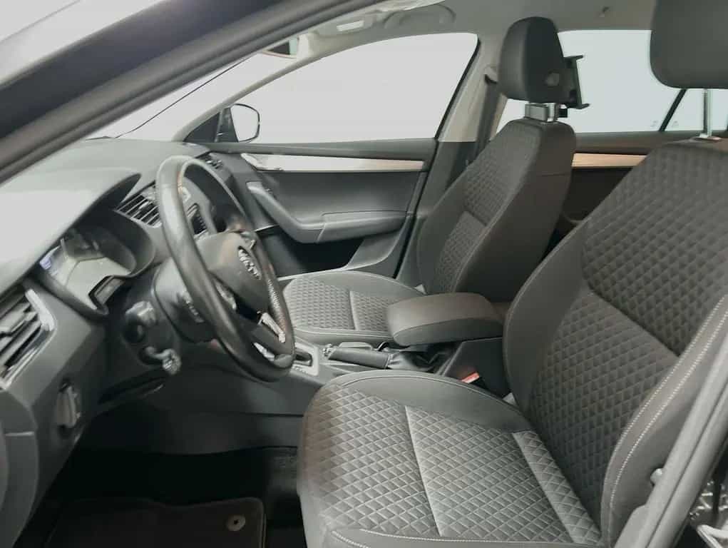 Skoda Octavia Combi 1.8 TFSI DSG Drive 10/2017-photo-5