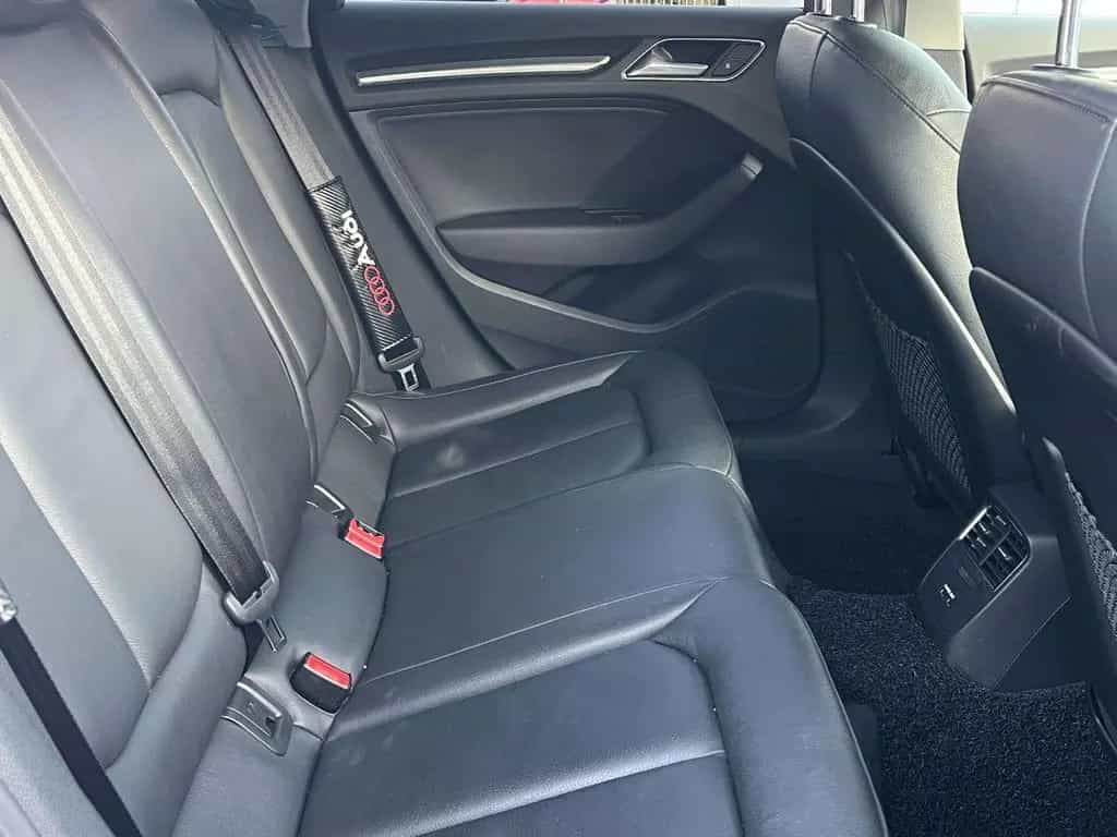 Audi A3 2.0 TFSI Lim S tronic PANO*LEDER*AL Design 08/2018-photo-14