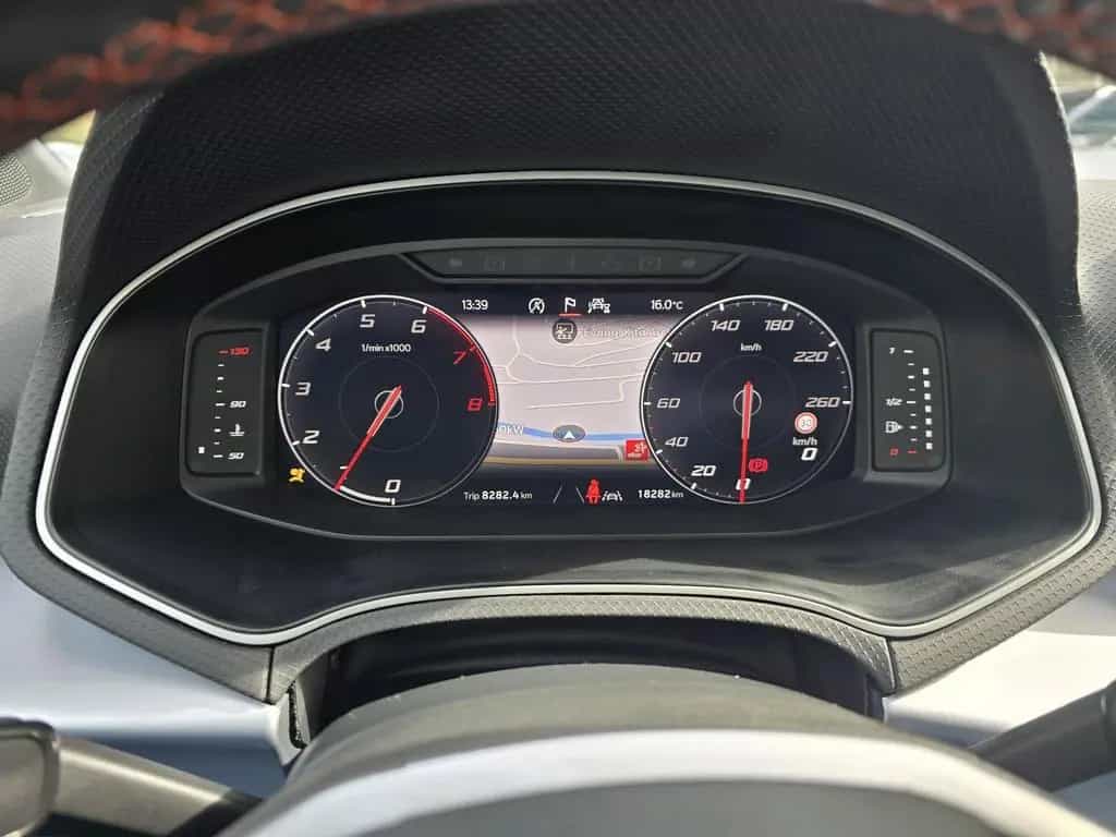 Seat Arona FR*KLIMAA.*KAMERA*LED*CARPLAY-NAVI* 03/2025-photo-2