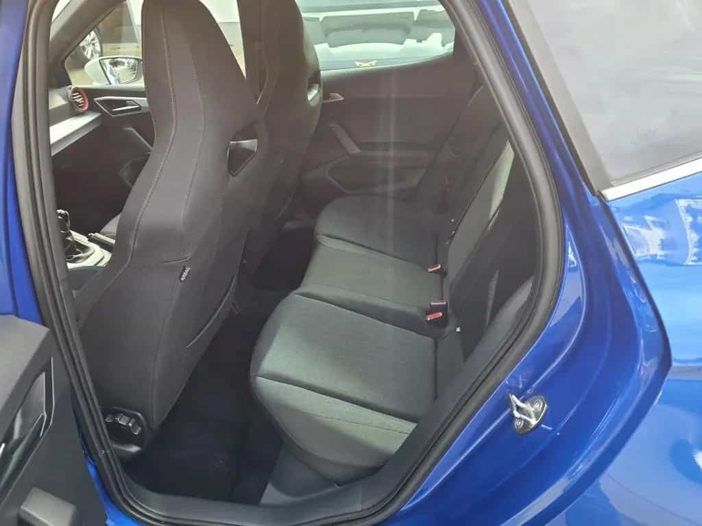 Seat Arona FR*KLIMAA.*KAMERA*LED*CARPLAY-NAVI* 03/2025-photo-8