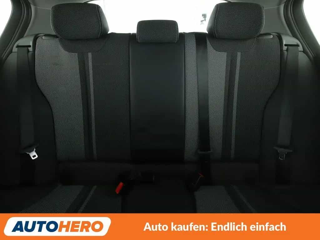BMW 118 i Urban Line Aut. *NAVI*TEMPO*PDC*SHZ* 09/2015-photo-15