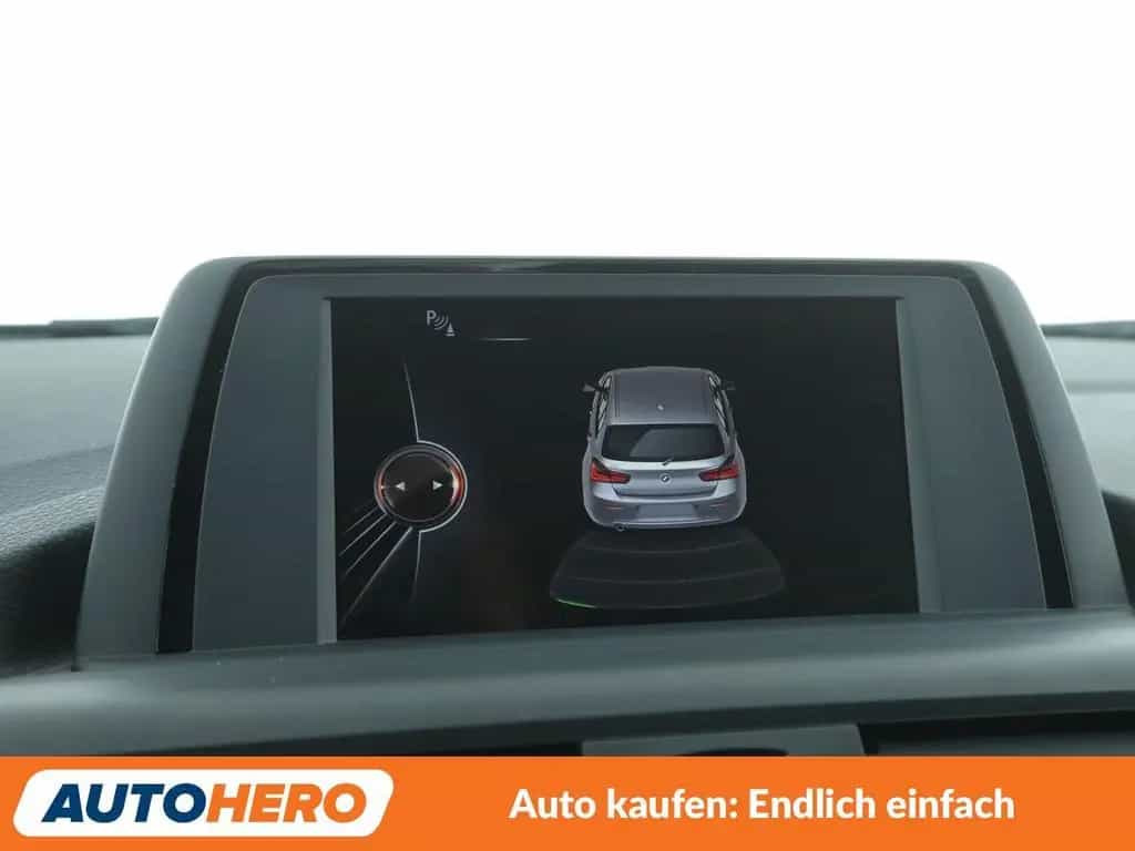 BMW 118 i Urban Line Aut. *NAVI*TEMPO*PDC*SHZ* 09/2015-photo-21
