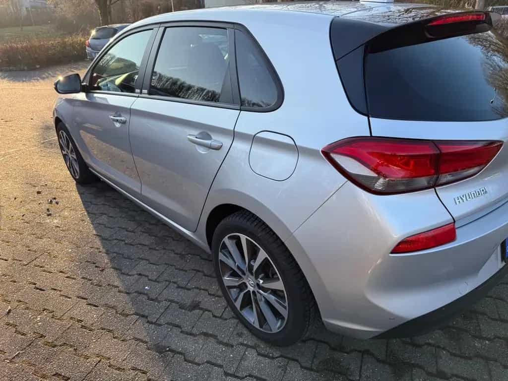 Hyundai i30 1.4 T-GDI YES! + DCT YES! + 09/2020-photo-2