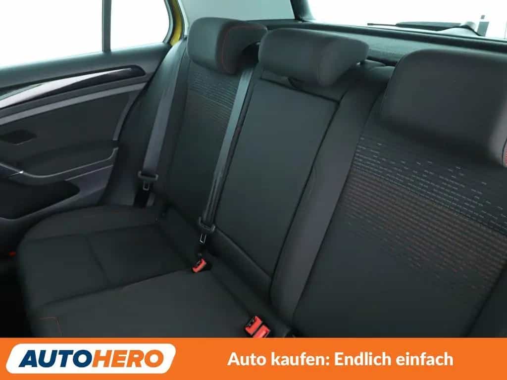 Volkswagen Golf VII 1.0 TSI Sound Aut.*NAVI*LED*ACC*PDC*SHZ 11/2017-photo-13