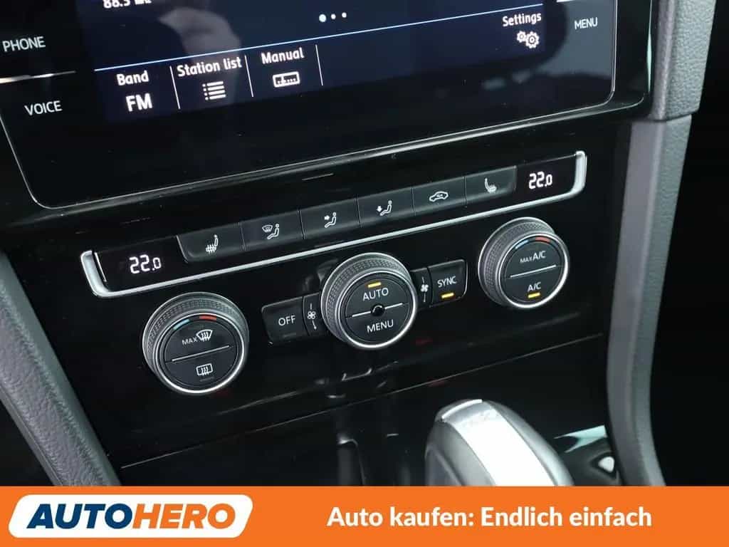 Volkswagen Golf VII 1.0 TSI Sound Aut.*NAVI*LED*ACC*PDC*SHZ 11/2017-photo-21