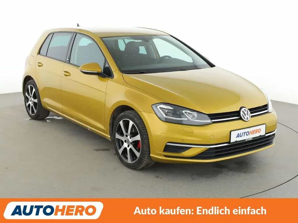 Volkswagen Golf VII 1.0 TSI Sound Aut.*NAVI*LED*ACC*PDC*SHZ 11/2017-photo-7