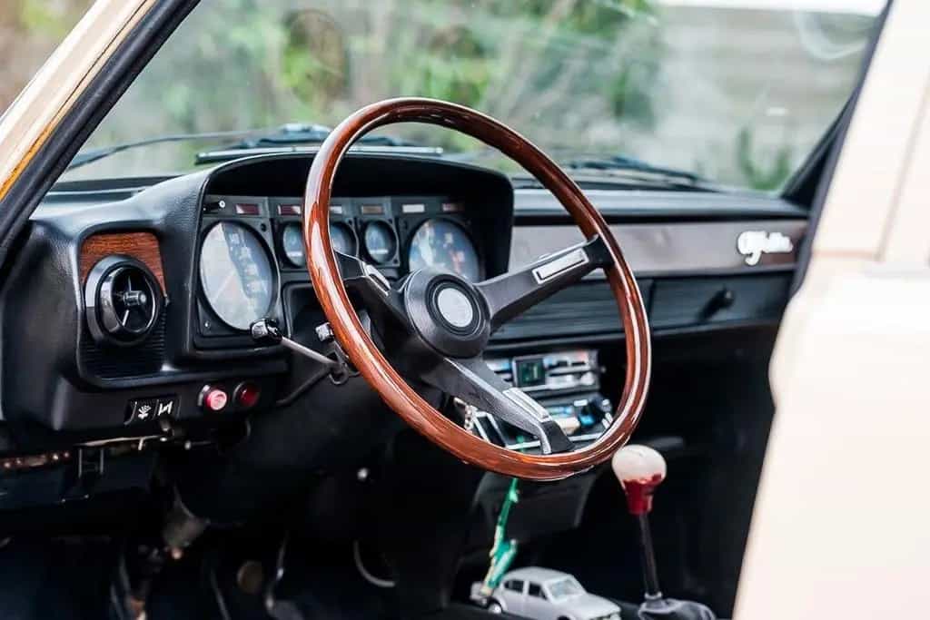 Alfa Romeo Alfetta 1.6 03/1972-photo-11
