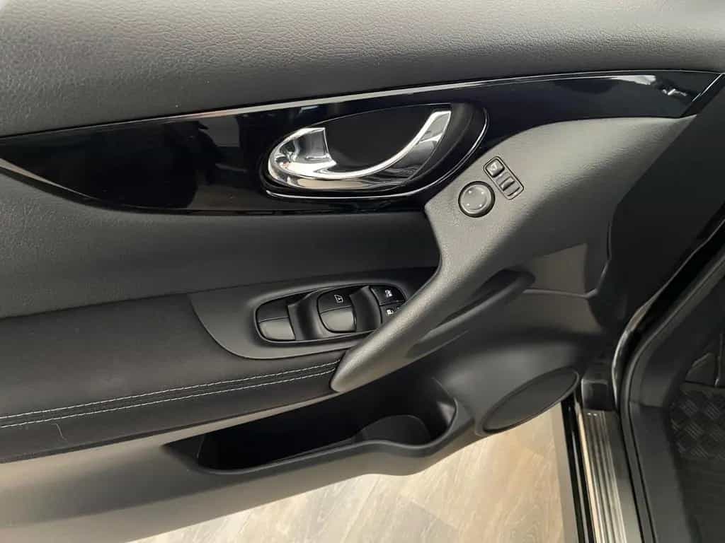 Nissan Qashqai Exclusive 03/2017-photo-10