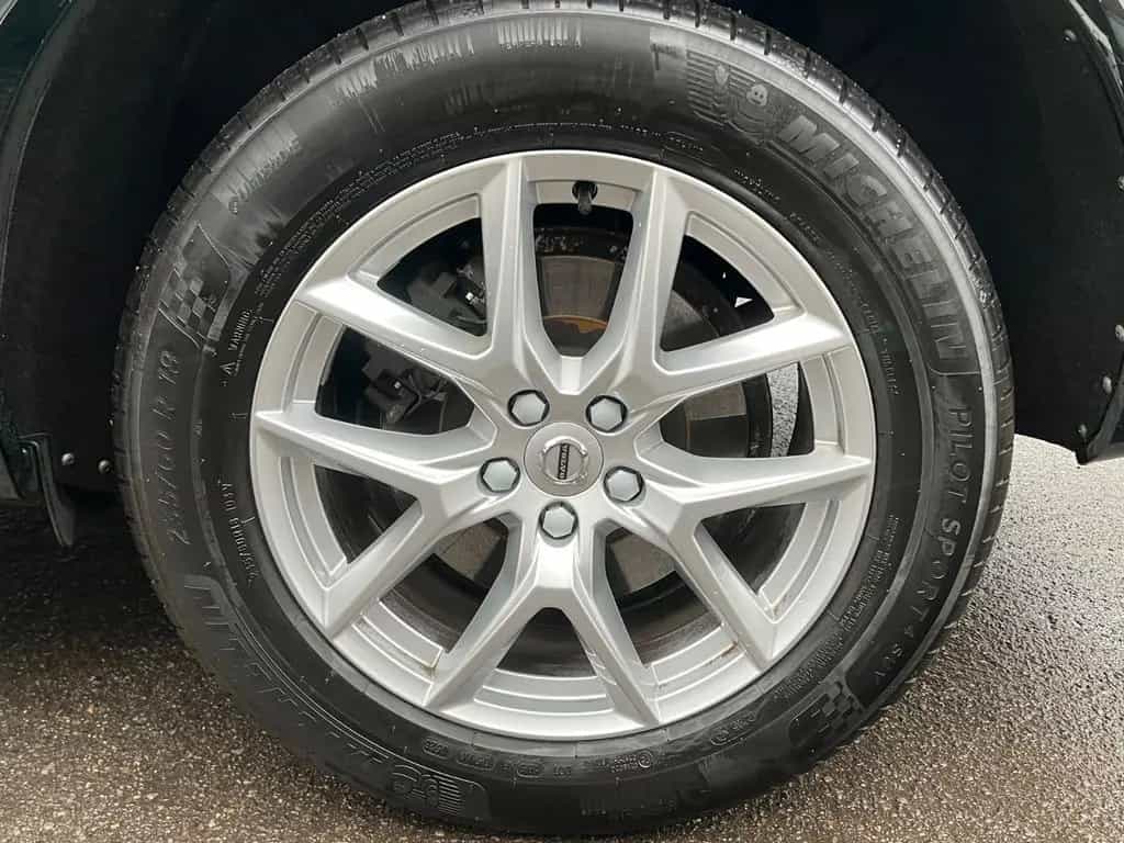 Volvo XC60 XC 60 XC60 Momentum AWD 10/2017-photo-10