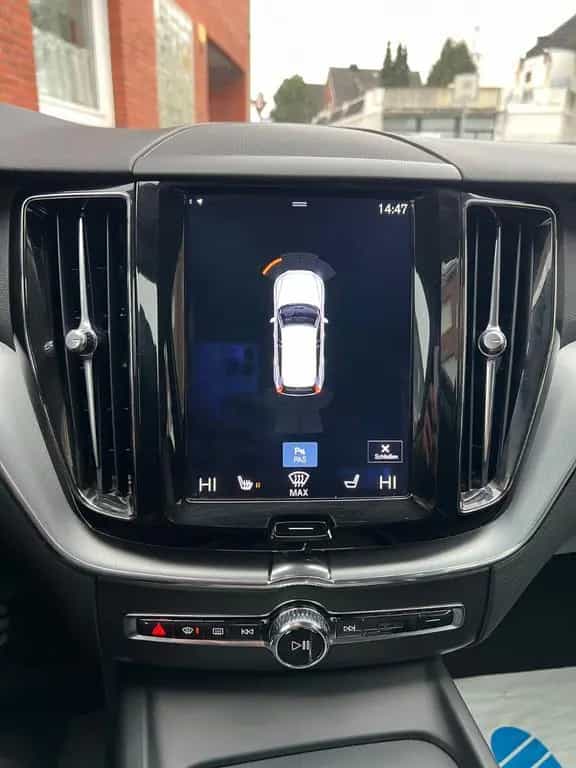 Volvo XC60 XC 60 XC60 Momentum AWD 10/2017-photo-24