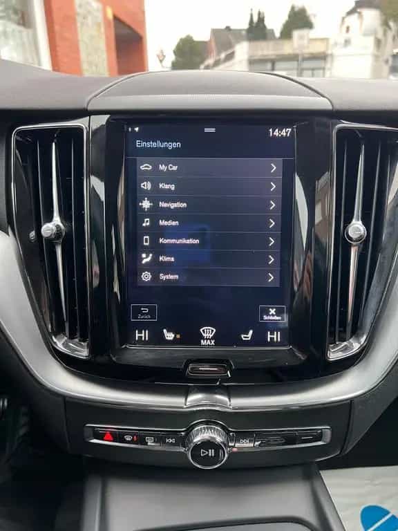 Volvo XC60 XC 60 XC60 Momentum AWD 10/2017-photo-27