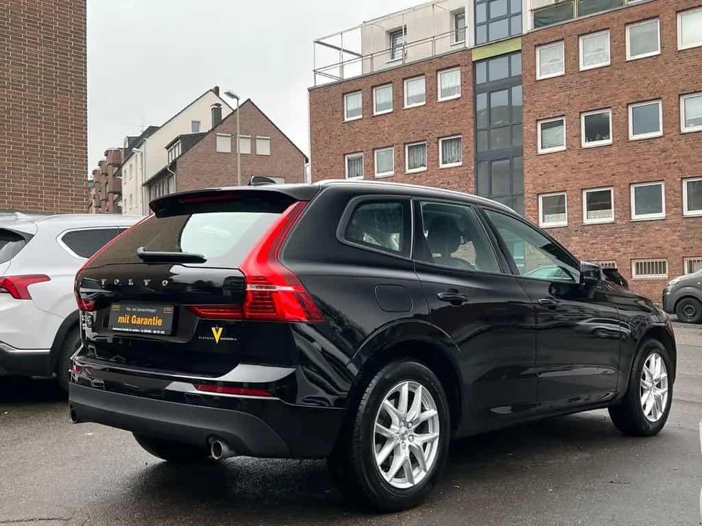 Volvo XC60 XC 60 XC60 Momentum AWD 10/2017-photo-5
