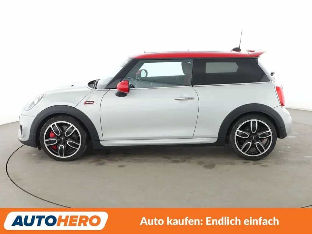 MINI John Cooper Works Aut.*NAVI*ACC*CAM*PDC*SHZ 12/2019-photo-2