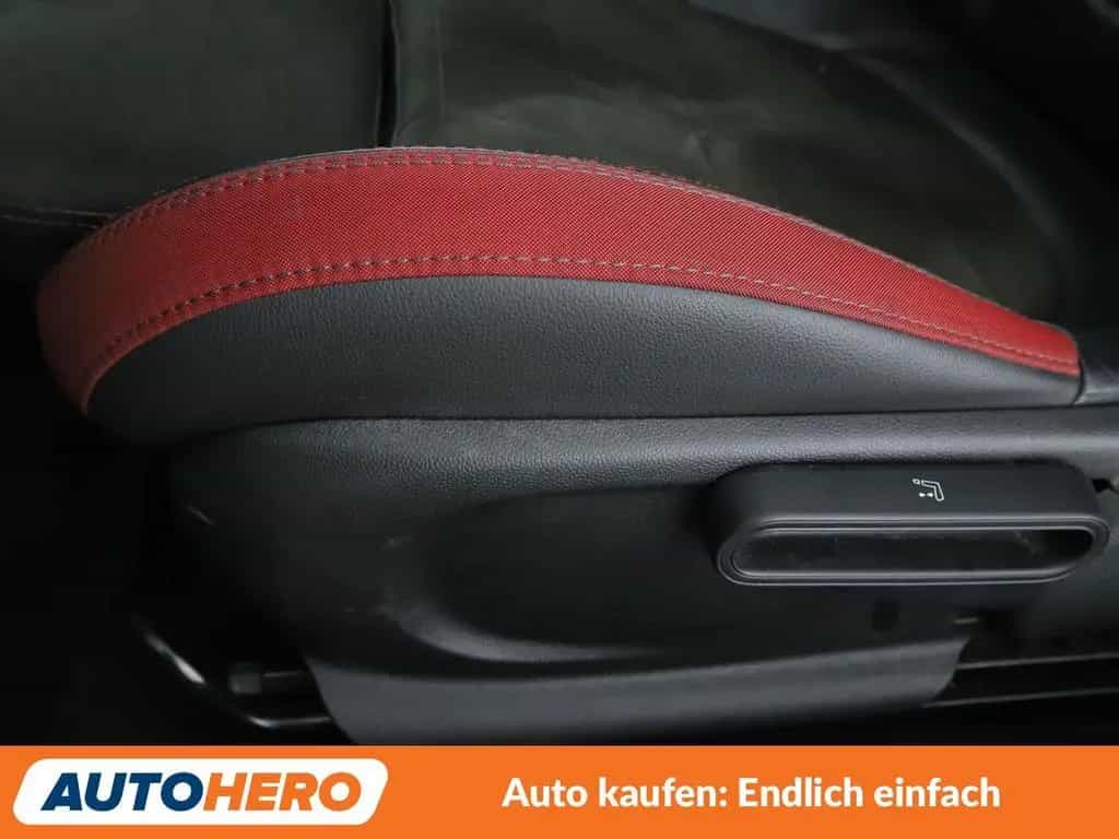 MINI John Cooper Works Aut.*NAVI*ACC*CAM*PDC*SHZ 12/2019-photo-27