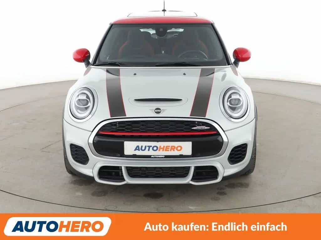 MINI John Cooper Works Aut.*NAVI*ACC*CAM*PDC*SHZ 12/2019-photo-8