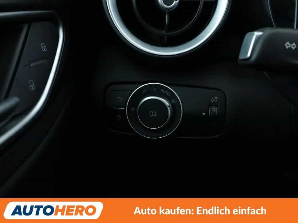 Alfa Romeo Giulia 2.2 JTDM Super *NAVI*PDC*TEMPO*ALU*KLIMA* 06/2017-photo-27