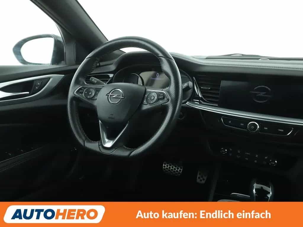 Opel Insignia 2.0 Turbo GSi 4x4 Aut.*LED*NAVI*TEMPO* 06/2021-photo-12