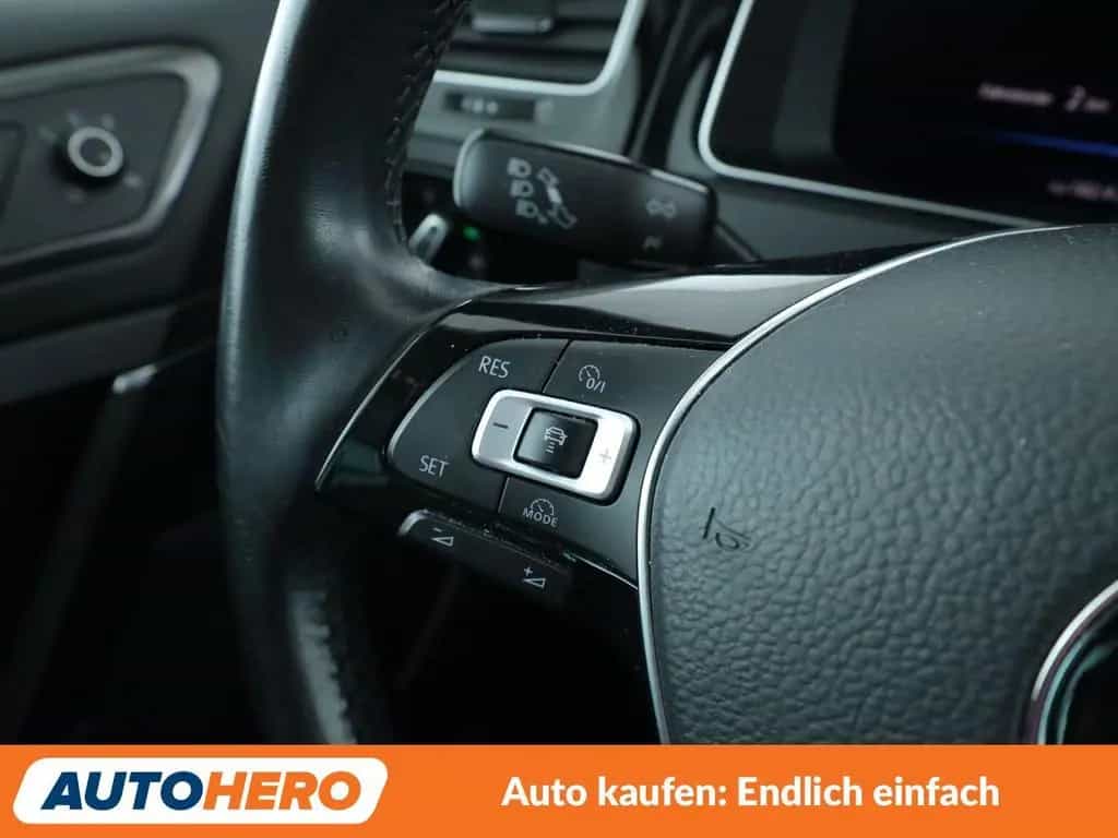 Volkswagen Golf VII 1.4 TSI Join*NAVI*CAM*SHZ*PDC* 05/2018-photo-28