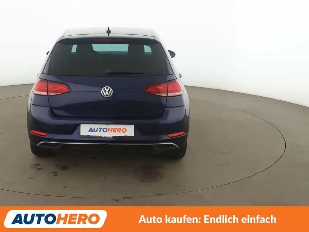 Volkswagen Golf VII 1.4 TSI Join*NAVI*CAM*SHZ*PDC* 05/2018-photo-4
