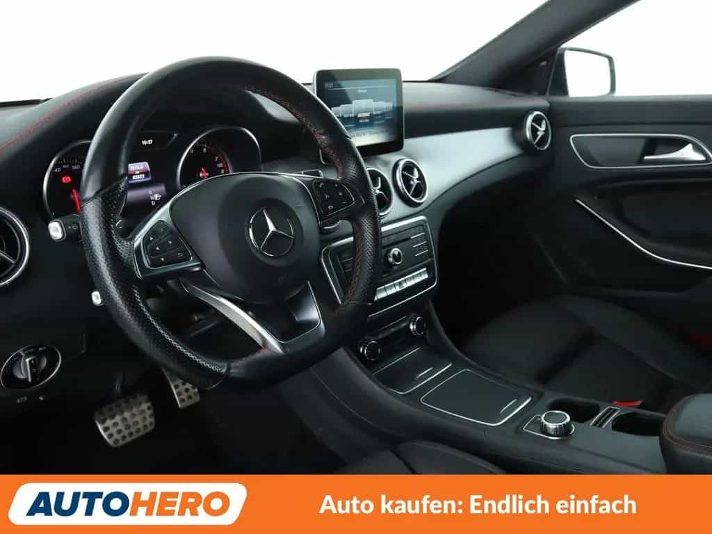 Mercedes-Benz CLA-Class 250 4Matic AMG Line Aut.*NAVI*PDC*TEMPO* 03/2017-photo-10