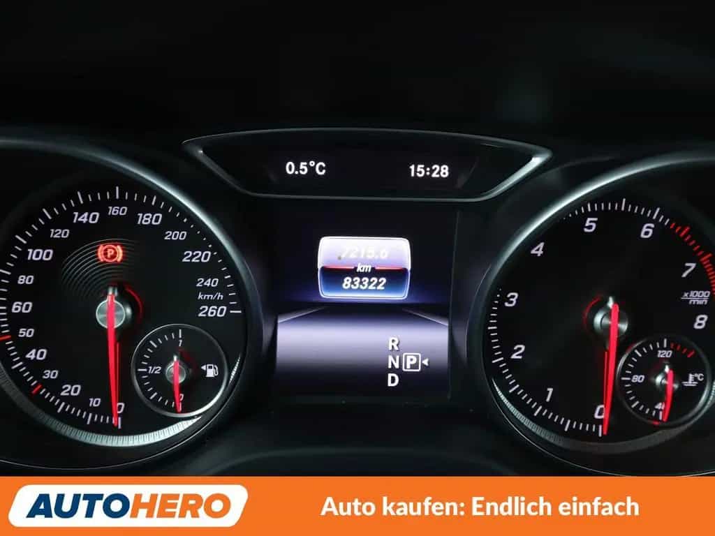 Mercedes-Benz CLA-Class 250 4Matic AMG Line Aut.*NAVI*PDC*TEMPO* 03/2017-photo-19