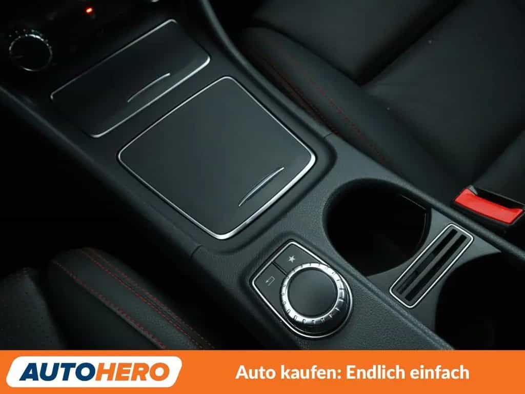Mercedes-Benz CLA-Class 250 4Matic AMG Line Aut.*NAVI*PDC*TEMPO* 03/2017-photo-22