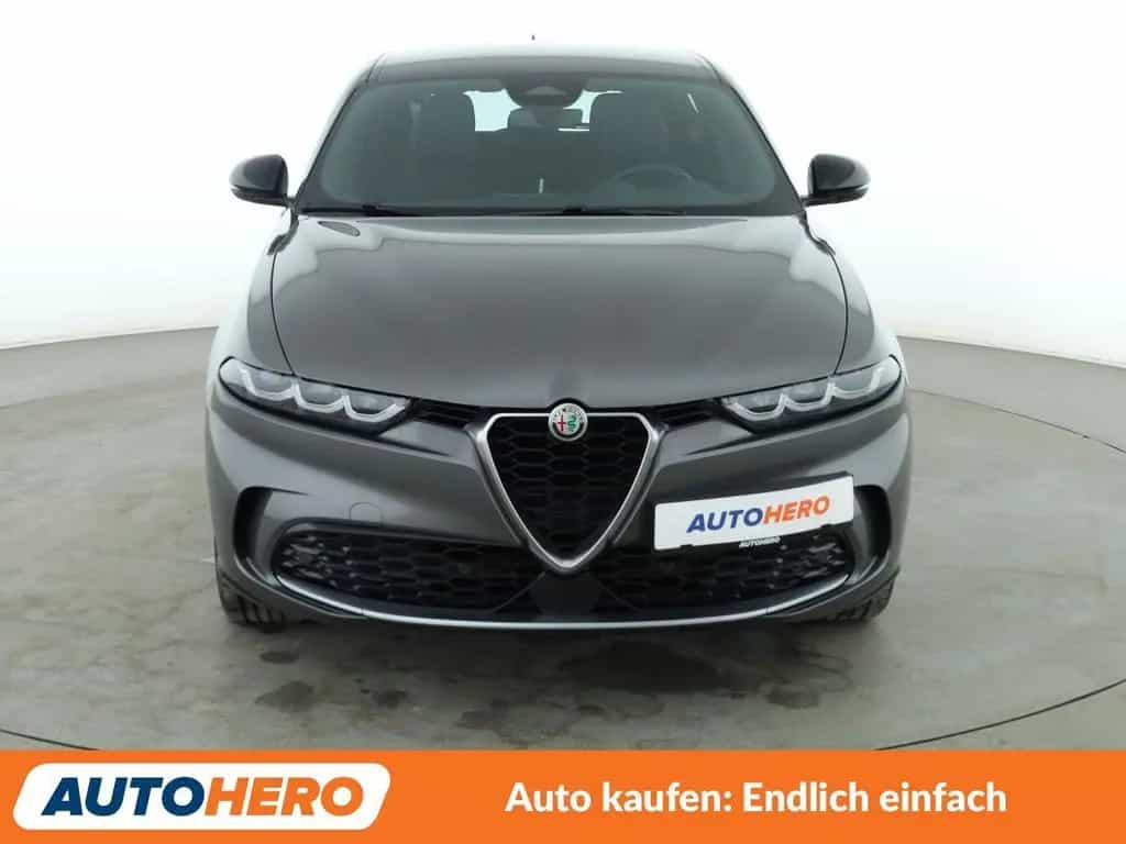Alfa Romeo Tonale 1.5 VGT Ti Aut*NAVI*LED*ACC*CAM*PDC*SHZ* 01/2023-photo-8