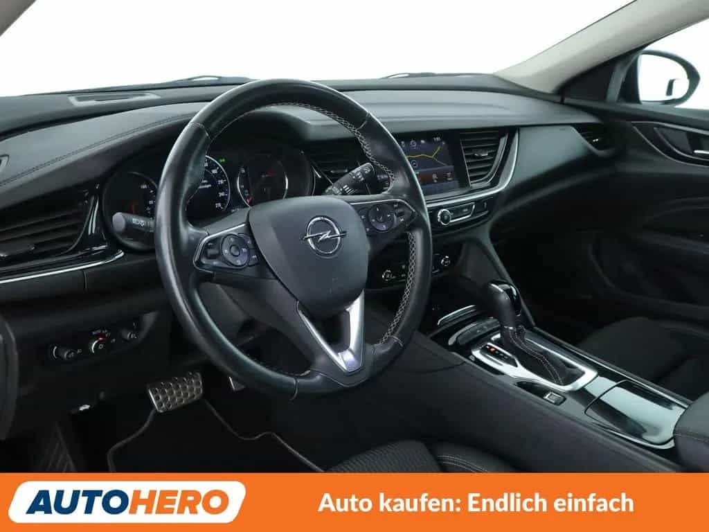 Opel Insignia Sports Tourer 1.5 SIDI Turbo Aut.*NAVI* 01/2018-photo-9