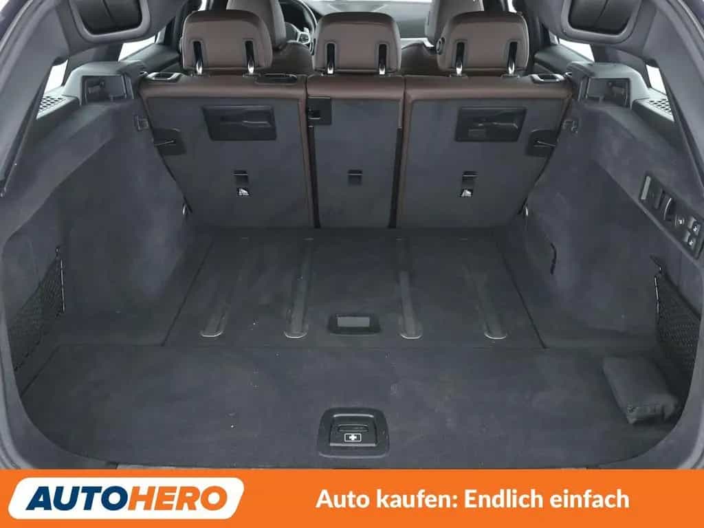 BMW 3 Series 330i xDrive M Sport Aut.*NAVI*360CAM*ACC*SHZ*ALU 06/2020-photo-17
