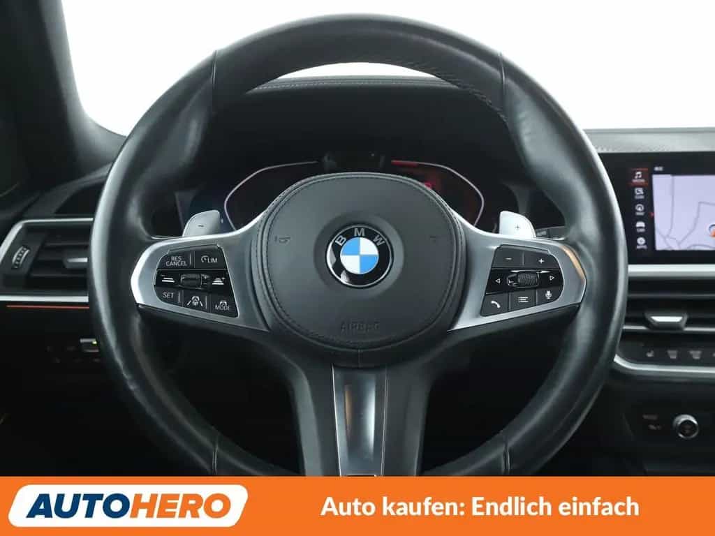 BMW 3 Series 330i xDrive M Sport Aut.*NAVI*360CAM*ACC*SHZ*ALU 06/2020-photo-18