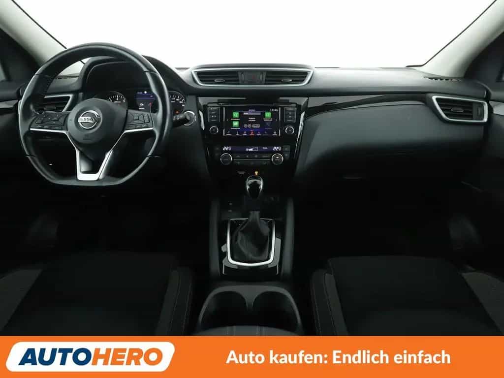 Nissan Qashqai 1.3 DIG-T N-Connecta Aut*NAVI*TEMPO*CAM* 02/2020-photo-11