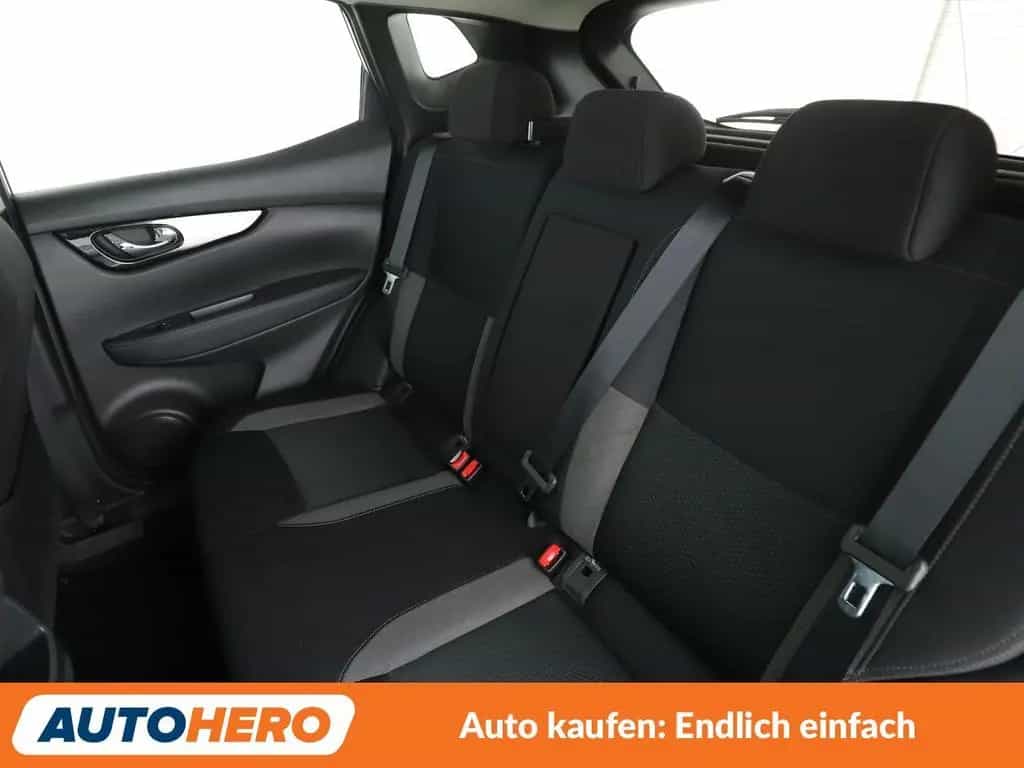 Nissan Qashqai 1.3 DIG-T N-Connecta Aut*NAVI*TEMPO*CAM* 02/2020-photo-13