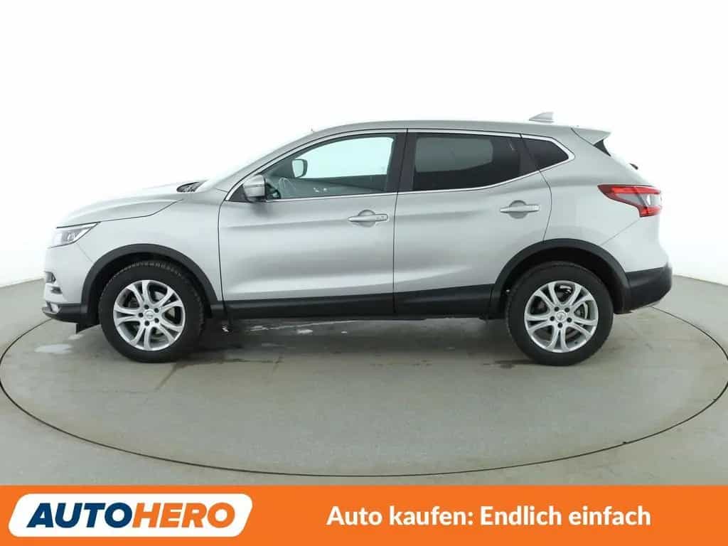 Nissan Qashqai 1.3 DIG-T N-Connecta Aut*NAVI*TEMPO*CAM* 02/2020-photo-2