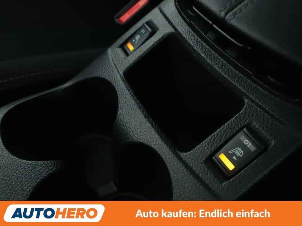 Nissan Qashqai 1.3 DIG-T N-Connecta Aut*NAVI*TEMPO*CAM* 02/2020-photo-26