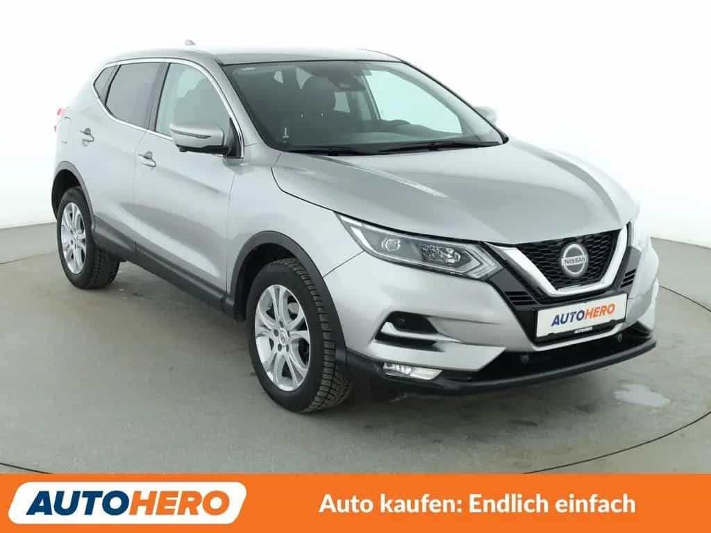 Nissan Qashqai 1.3 DIG-T N-Connecta Aut*NAVI*TEMPO*CAM* 02/2020-photo-7