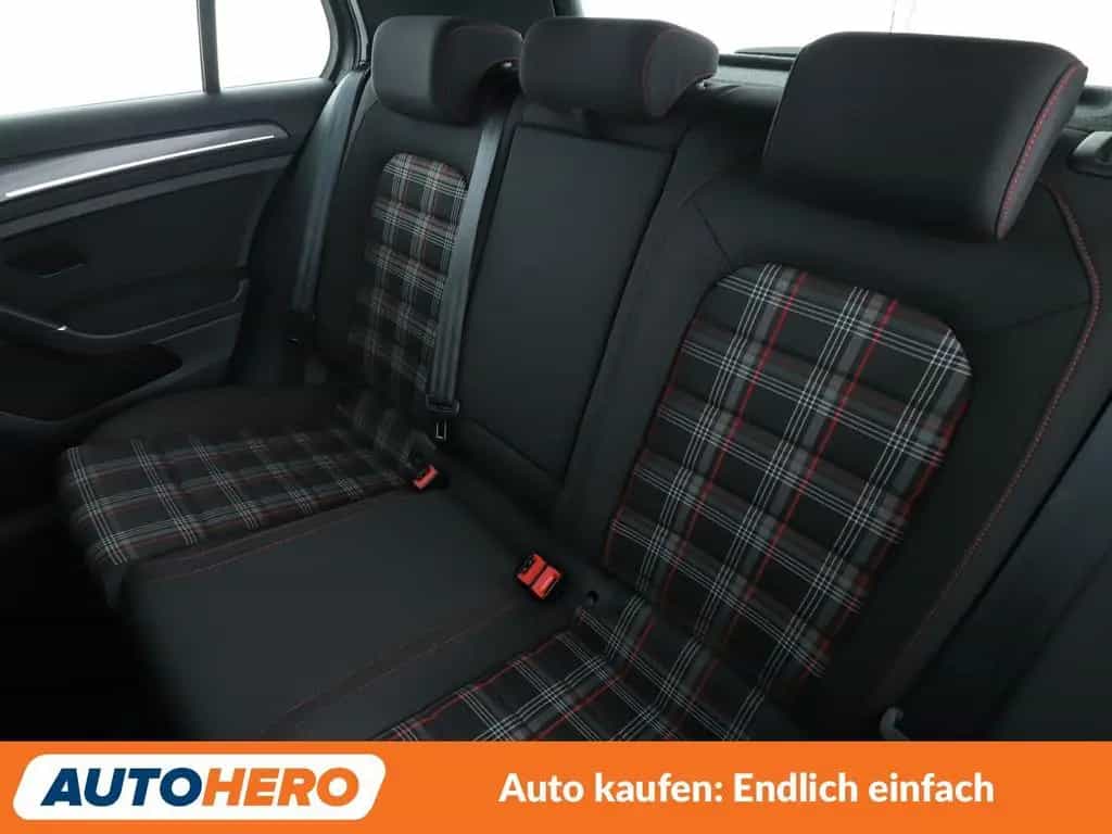 Volkswagen Golf VII 2.0 TSI GTI Performance BM Aut.*LED*PDC 01/2020-photo-11