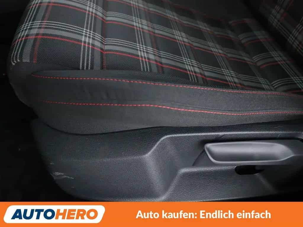 Volkswagen Golf VII 2.0 TSI GTI Performance BM Aut.*LED*PDC 01/2020-photo-25