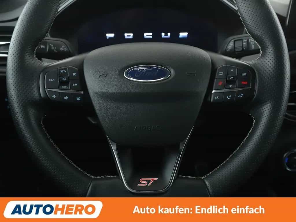 Ford Focus 2.3 EcoBoost ST*NAVI*LED*PDC*CAM*SHZ*TEMPO 09/2020-photo-18
