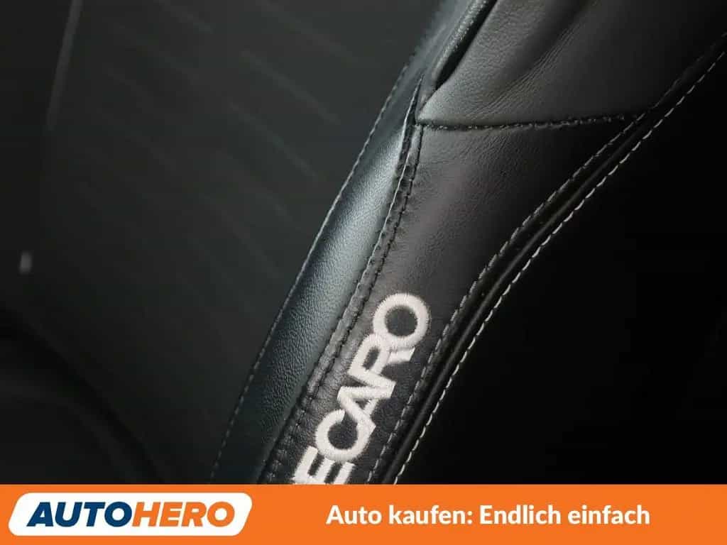 Ford Focus 2.3 EcoBoost ST*NAVI*LED*PDC*CAM*SHZ*TEMPO 09/2020-photo-28