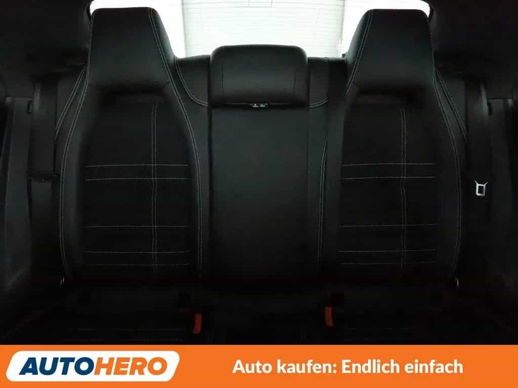 Mercedes-Benz CLA-Class 180 Urban Aut.*NAVI*PDC*TEMPO* 01/2016-photo-15