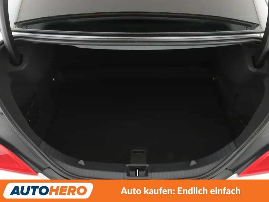 Mercedes-Benz CLA-Class 180 Urban Aut.*NAVI*PDC*TEMPO* 01/2016-photo-17