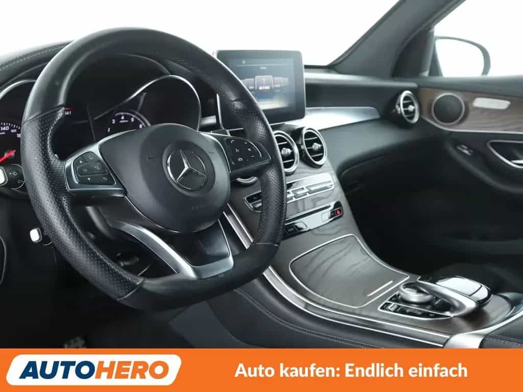 Mercedes-Benz GLC-Class 300 4Matic AMG Line Aut.*NAV*LED*ACC*CAM*PDC 08/2017-photo-10