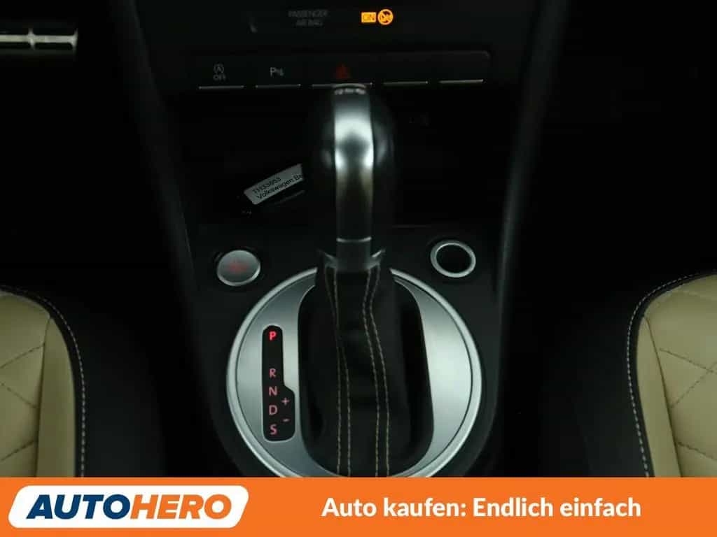 Volkswagen Beetle 2.0 TSI Exclusive Sport BlueMotion Tech Aut.*NAV 05/2016-photo-24