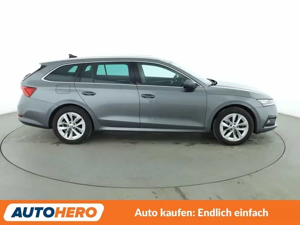 Skoda Octavia 2.0 TSI Style 4x4 Aut.*NAVI*LED*CAM*SHZ* 01/2023-photo-6