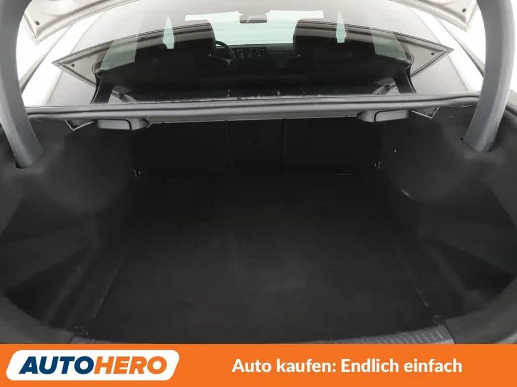 Mercedes-Benz Limousine A 220 4Matic AMG Line Aut.*NAVI*LED* 10/2019-photo-17