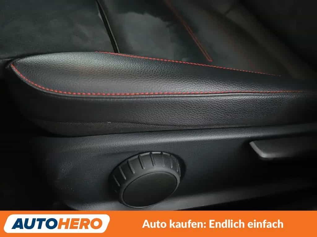 Mercedes-Benz Limousine A 220 4Matic AMG Line Aut.*NAVI*LED* 10/2019-photo-28
