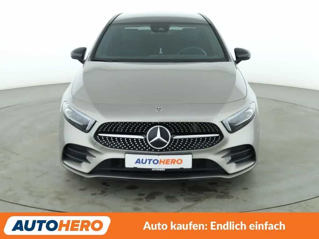 Mercedes-Benz Limousine A 220 4Matic AMG Line Aut.*NAVI*LED* 10/2019-photo-8