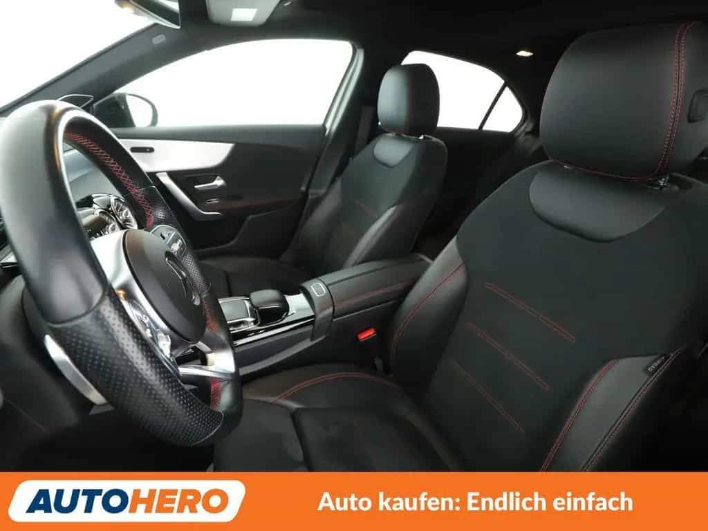 Mercedes-Benz Limousine A 220 4Matic AMG Line Aut.*NAVI*LED* 10/2019-photo-9
