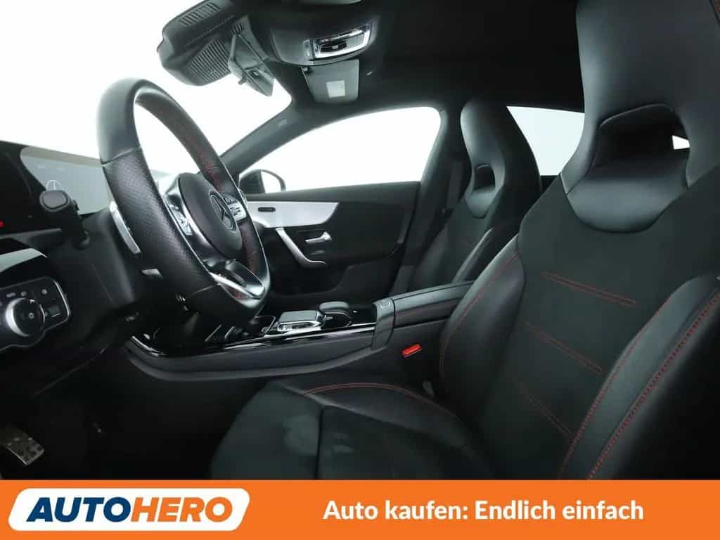 Mercedes-Benz CLA-Class 220 Shooting Brake AMG Line Aut.*NAVI*CAM* 09/2019-photo-9